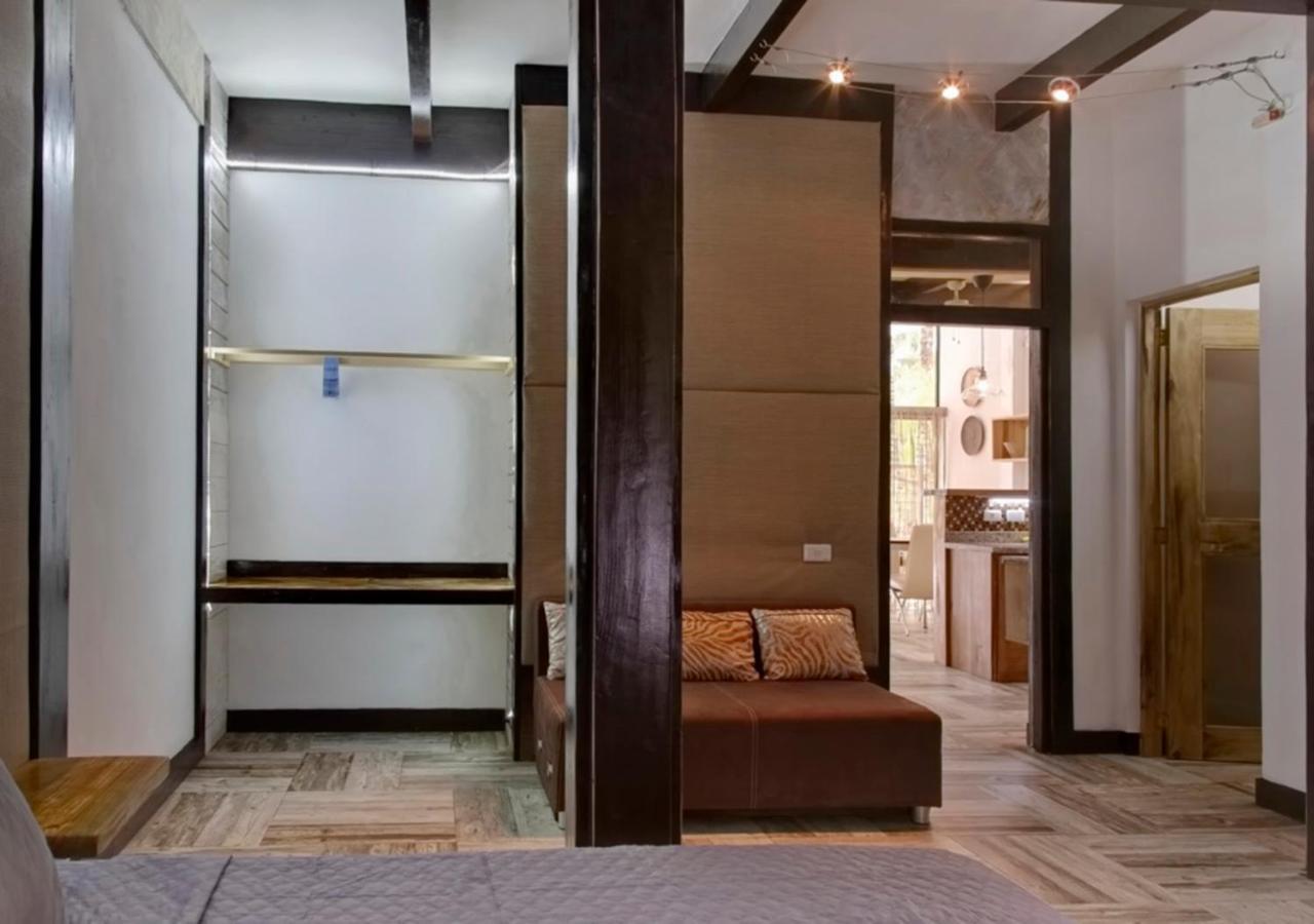 Chaykovski Boutique H ลาสแตร์เรนาส ภายนอก รูปภาพ